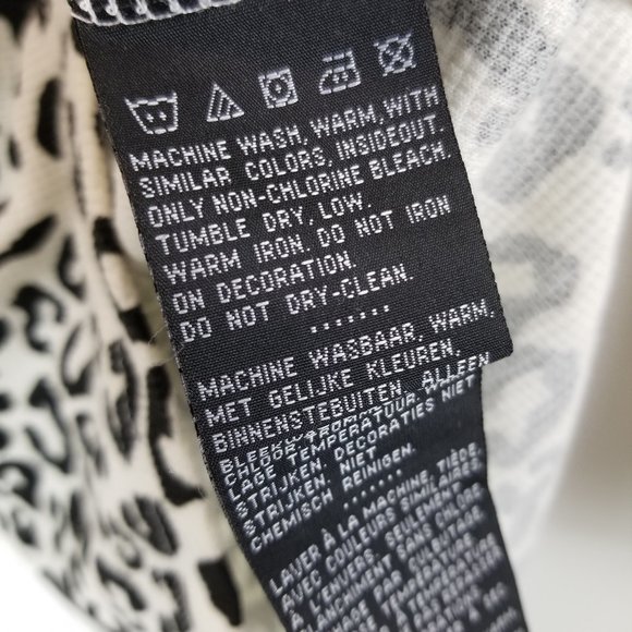 Harley- Davidson Medium New Thermal Sleepwear Top - Picture 10 of 12